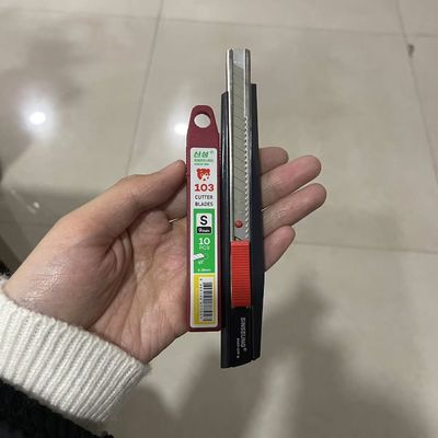 Remplacement d'une lame de couteau de service SK2