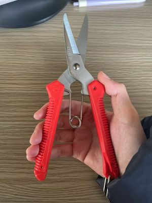Cisaille multifonctionnelle pour quincaillerie de 200 mm avec manche orange
