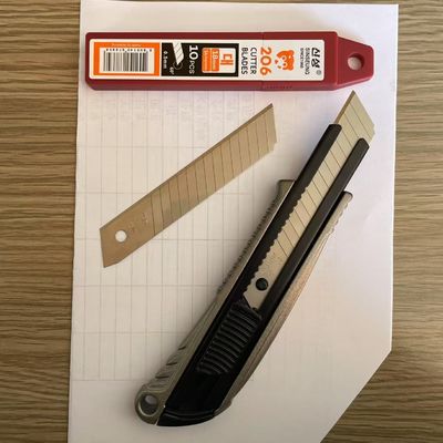 Compatibilité avec la plupart des couteaux utilitaires de 18 mm