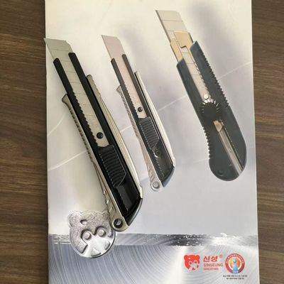 Manche noire queue rouge Compatibilité 18 mm couteaux utilitaires pour les lames standard