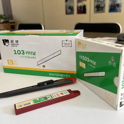 Lame de cutter rétractable de 0,38 mm d'épaisseur pour des coupes lisses et précises